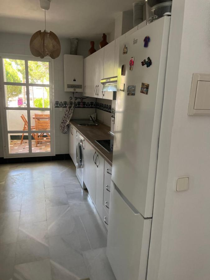 Pueblo Marinero Apartment Novo Sancti Petri Ngoại thất bức ảnh
